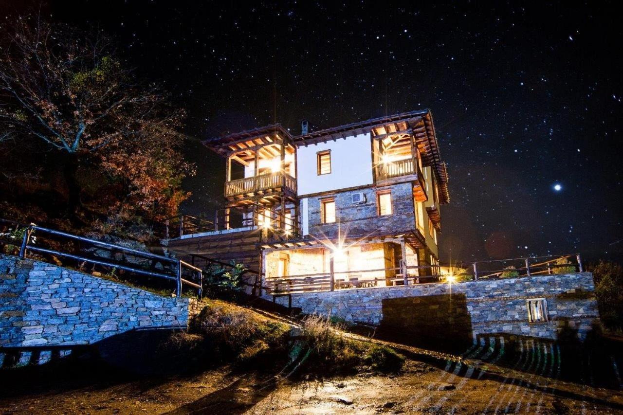 Панорама Хаус Лещен И Еко Къщи Дървена И Землянка المظهر الخارجي الصورة